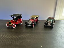 VINTAGE 1929 Ford Roadster, 1932 Confederate Series, 1909 Ford Model T MODEL CAR picture