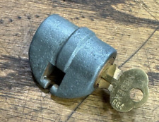 Original Vintage Columbus Gumball Machine Barrel Lock w  Key picture