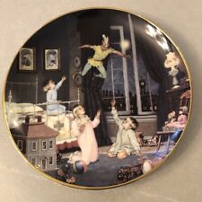 LOOK AT ME Plate The Adventures of Peter Pan Tom Newsom RARE Very Hard to Find picture