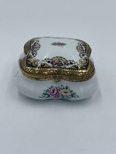 Vintage porcelain Imperia Limoges  France Powder/ Trinket box With 22K Gold Trim picture