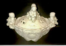 Antique Porcelain Reticulated Cherub Cov .  Dish ￼Italy Hollywood Regency Nice picture