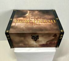 Neca Twilight New Moon Jewelry Box Trunk Chest Storage Box Case Bella Edward picture
