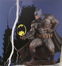 Tweeterhead Batman 1/6 scale Dark Knight Maquette Muddy Version Exclusive  picture