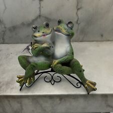 Frog Couple Sitting on Bridge Reptile Figurine Patio Garden Statues 8