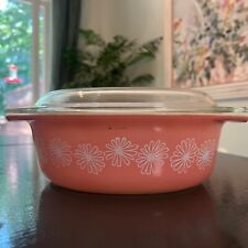 Vtg PYREX 1.5qt oval PINK DAISY Casserole Dish #043 w/ Clear Glass Lid picture