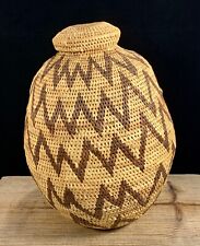VINTAGE AFRICAN BOTSWANA BASKET & LID TIGHTLY HAND-WOVEN EARTH TONE 12” TALL picture