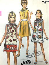 Vintage 1960s Pattern SHEATH DRESS MUUMU TWIGGY Simplicity 8793 Sz16-18 picture