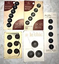 VTG Le Chic 25 Buttons Black & Gray On 5 Cards New Old Stock 1 Card Unbranded picture