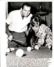 LG40 1963 AP Wire Photo LA DODGERS PITCHER DON DRYSDALE & WIFE GINGER PLAY POOL picture