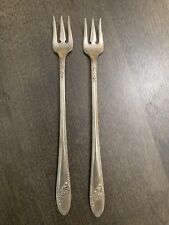 Two Pickle Olive Forks Queen Bess Tudor Plate Oneida Community picture