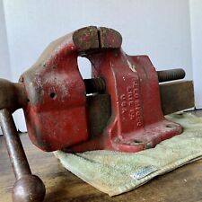 Rare Vintage Reed Mfg Co USA Vise No. 134 1/2 - 4 1/2” Wide Jaws W Large Opening picture