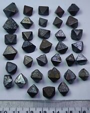 30Pcs Octahedron Magnetite Crystals with good luster & terminations#65 grams  picture