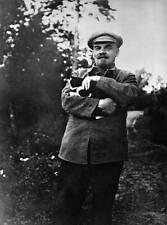 Lenin photographed with a cat in his arms in Moscow Russia in 1922 Old Photo picture