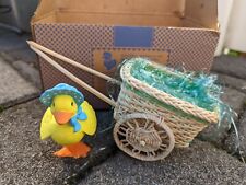 Vintage AVON Dora Duck's Easter Delights Edible Expressions Duck & Cart NEW picture
