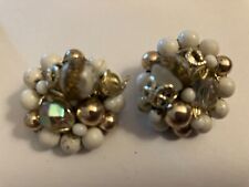 vintage estate  faux pearl gold tone and aurora bead  cluster clip on earrings picture