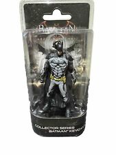 New Arkham Knight Collector Series Batman  Keychain Sealed picture