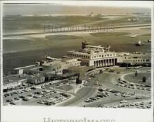 1967 Press Photo Aerial view of National Airport in Washington - kfx48248 picture