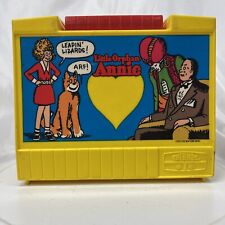 VINTAGE 1973 LITTLE ORPHAN ANNIE NEW YORK NEWS YELLOW LUNCHBOX picture