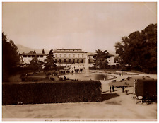 Italy, Florence, Cascine, la Vasca nel Piazzale del Re Vintage albumen print,  picture