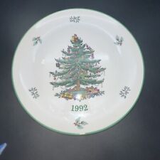 Spode Christmas Tree Vintage Holiday Collector's Plate Year 1992  8.5” Diameter picture