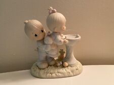 Enesco Precious Moments ‘ Your Love Is So Uplifting ‘ 1988 Figurine 520675 picture