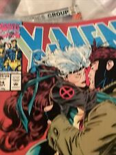 X-Men #24 (Marvel Comics September 1993) Rare Cover  Rogue And Gambit Kiss Cover picture