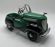 1998 Hallmark Kiddie Car Toy Green Pedal Car Auto Replica 1941 Chrysler.      E1 picture