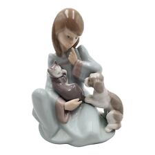 Lladro Figurine Gloss Finish Cat Nap Girl with Kitten And Puppy Dog 5640 picture