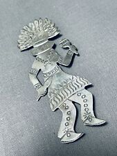 UNFORGETTABLE VINTAGE NAVAJO STERLING SILVER PIN picture