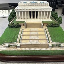 Vintage Danbury Mint The Lincoln Memorial Landmark Building Replica Excellent picture