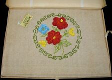 VINTAGE PURE LINEN WEFT SETTEE MADE IN IRELAND BEAUTIFULLY EMBROIDERED FLORAL  picture