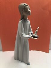 LLADRO GIRL WITH CANDLE PORCELAIN FIGURINE SPAIN picture