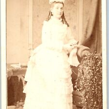 c1870s New York Beautiful Woman Crown Book Confirmation CdV Photo Card Butt H19 picture