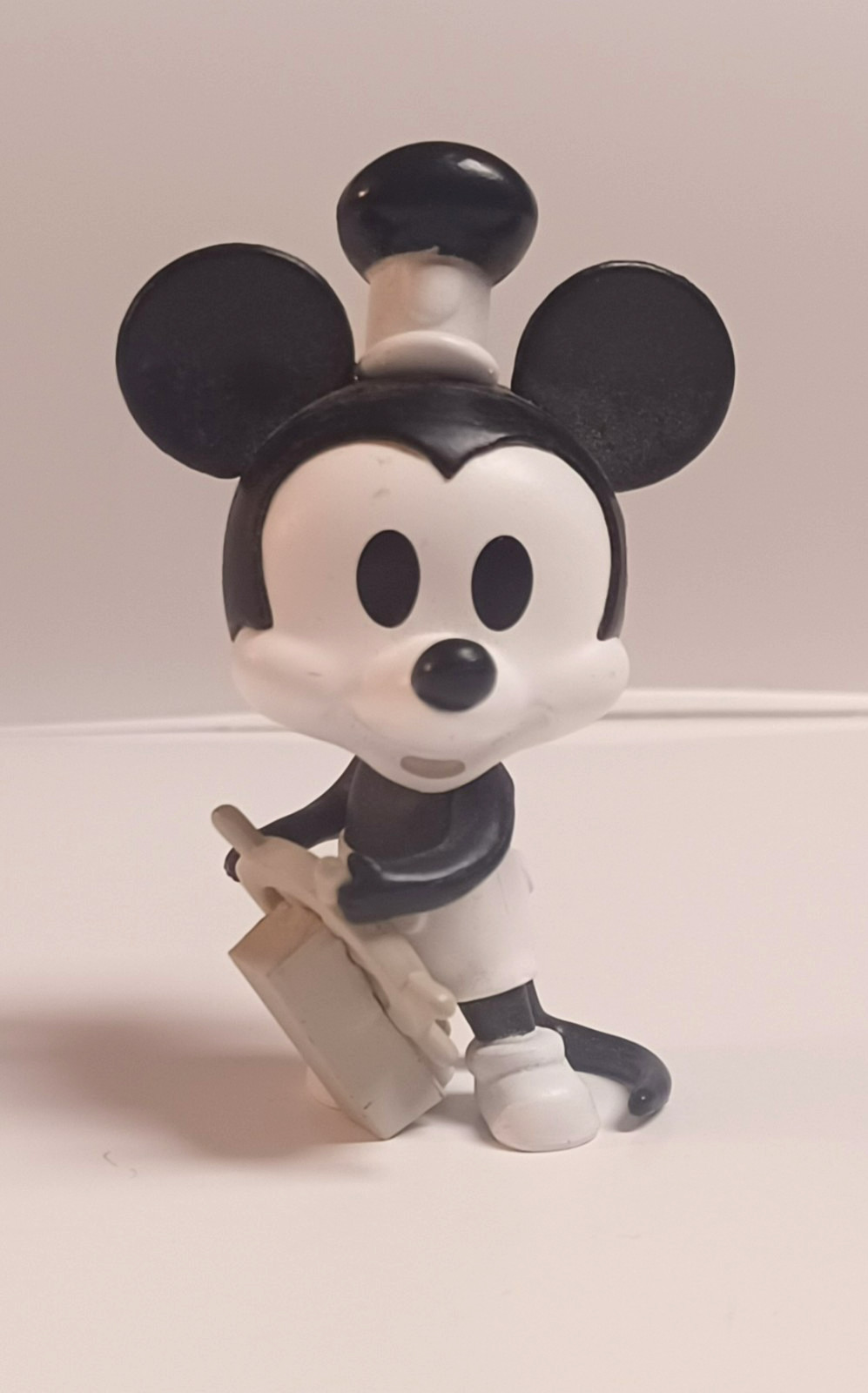 Funko Mystery Minis Disney Mickey & Friends #88 BW Steamboat Willie Vinyl Figure