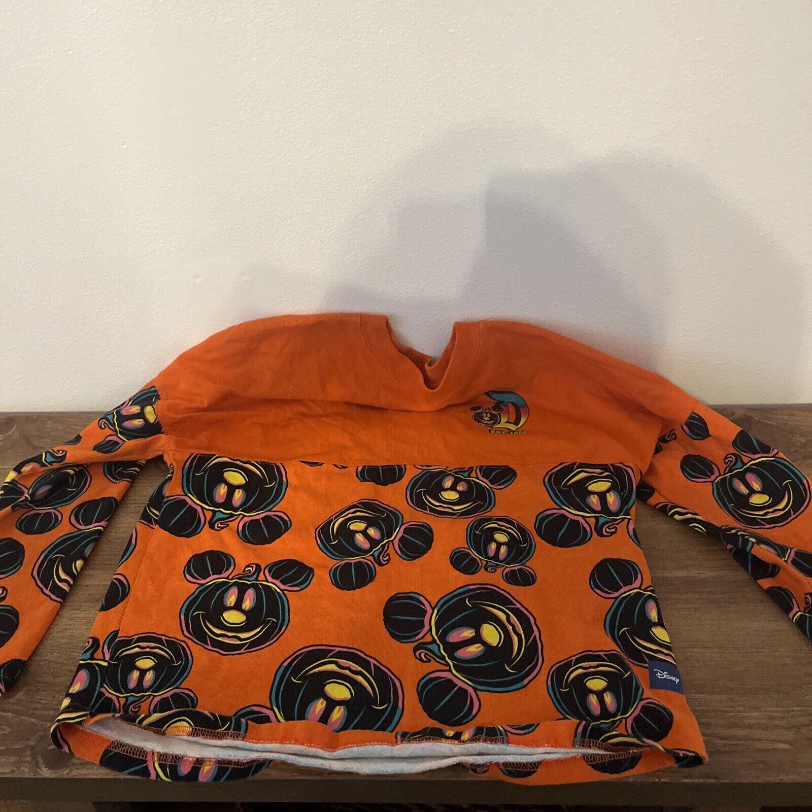 Disnelyland Resort Long Sleeve Shirt Kids XL Spirit Jersey Orange Halloween