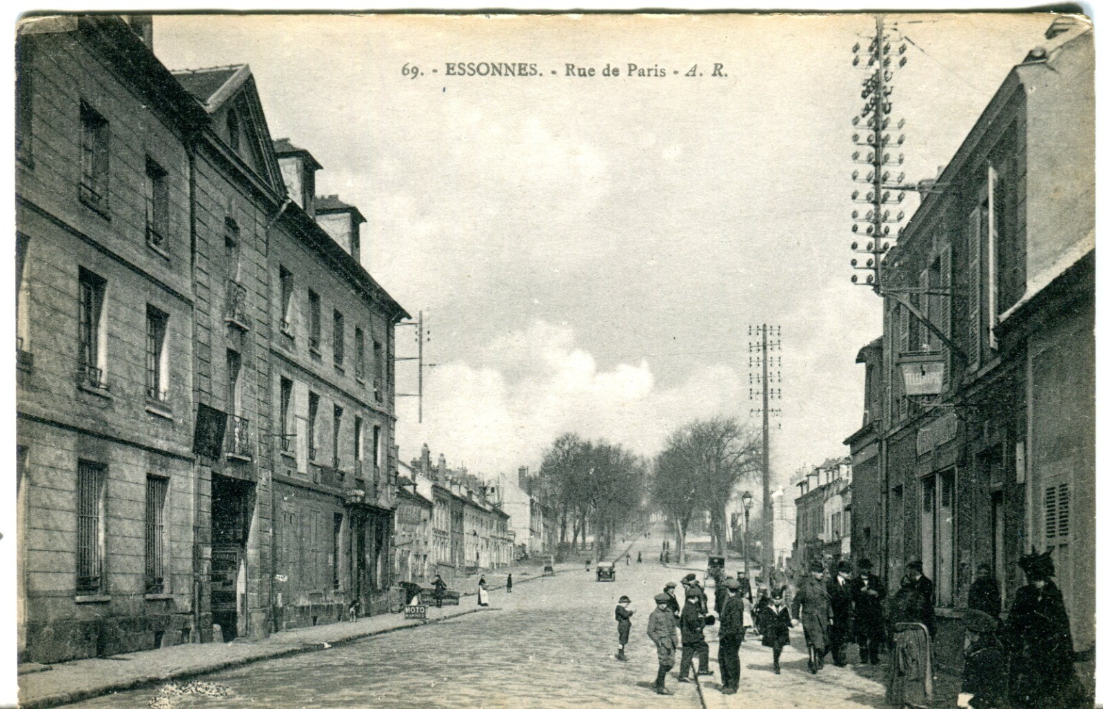 France Essonnes Rue de Paris old postcard