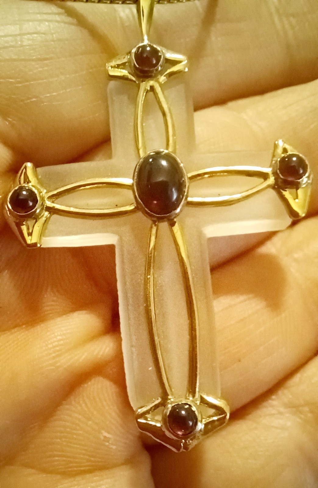 Scarce Franklin Mint 22k Gold Plated Frosted Crystal Cross w Garnets