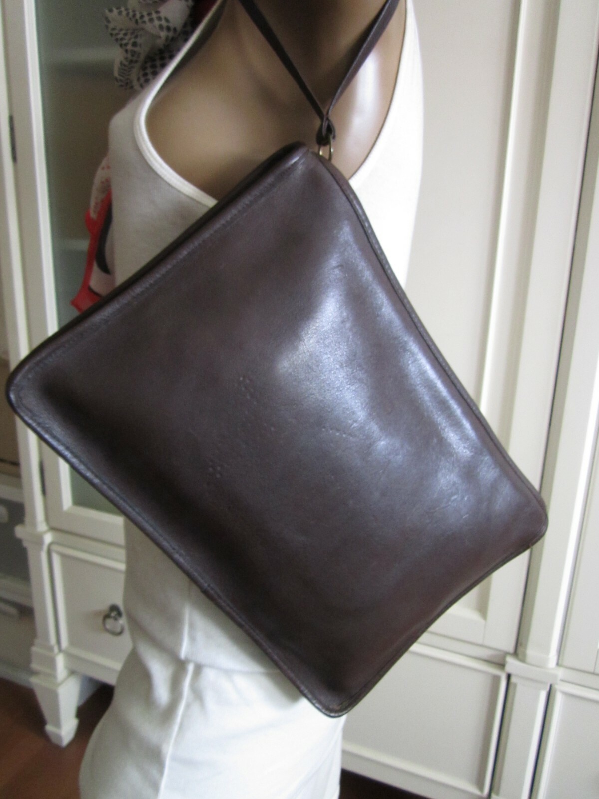 COACH NYC USA Dark Brown Large Cashin Portfolio M/W 3922 Glove Tanned Leather