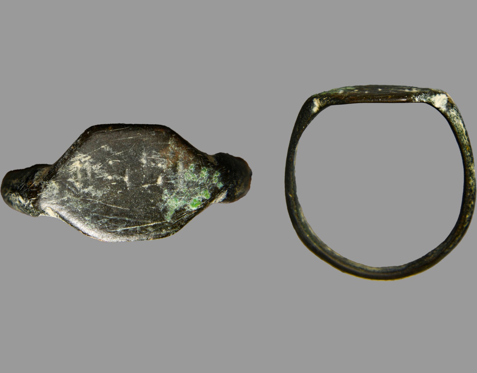 Ancient Judaea Bronze Signet Ring Size 9.5 Inscribed Aramaic Lettering c. 600 BC