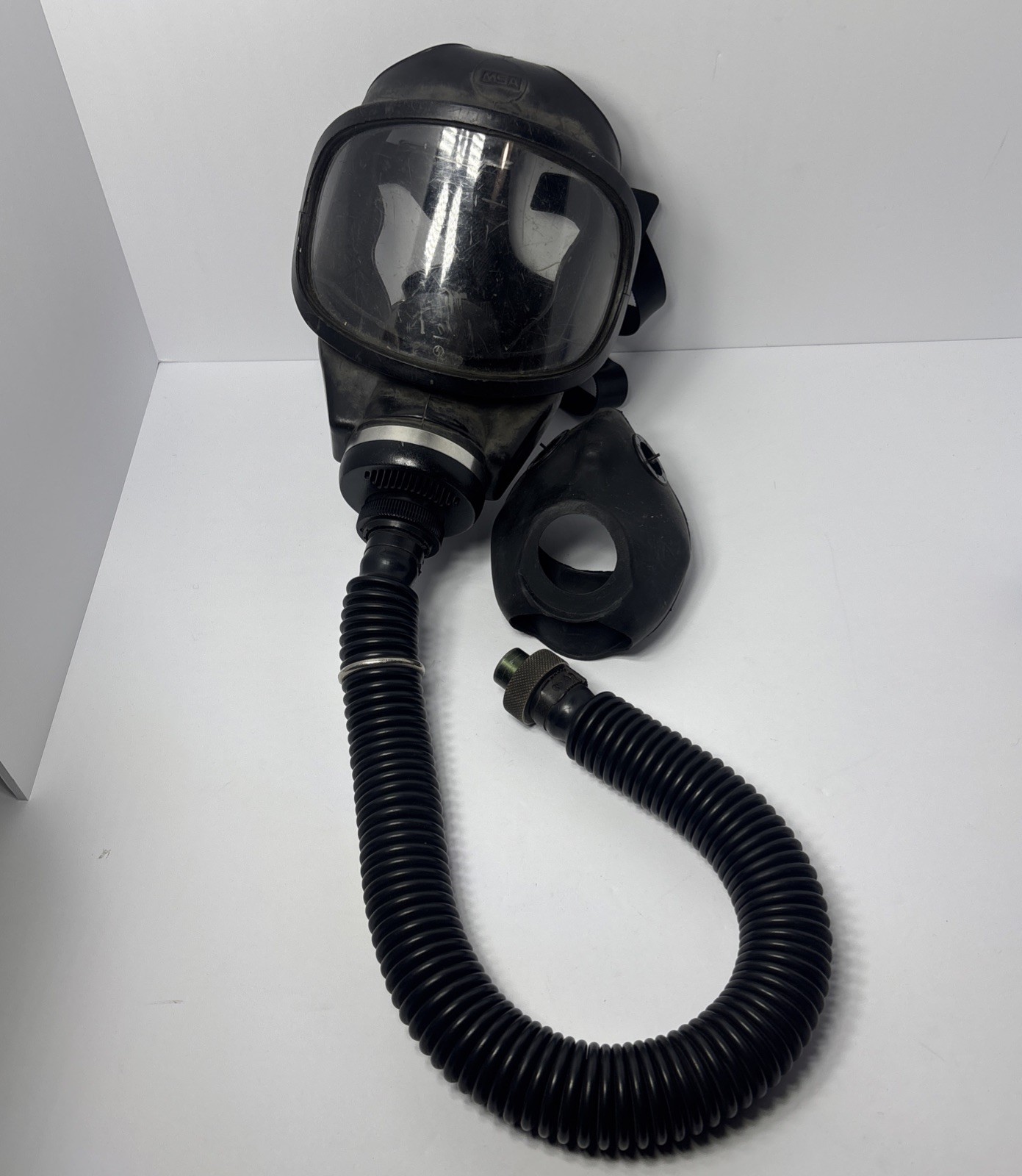 MSA Ultravue® Face Piece W/ Hose and Harness As Is Military Face Mask M3C2