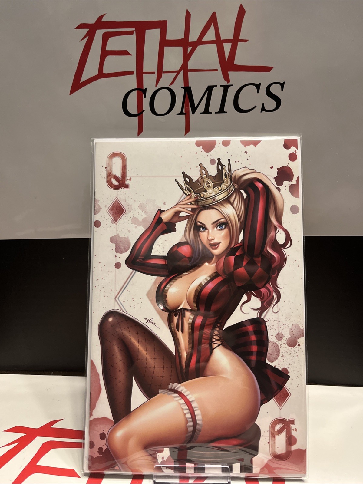 Artist Alley Harley Quinn Queen of Diamonds Nice Virgin Variant NM+
