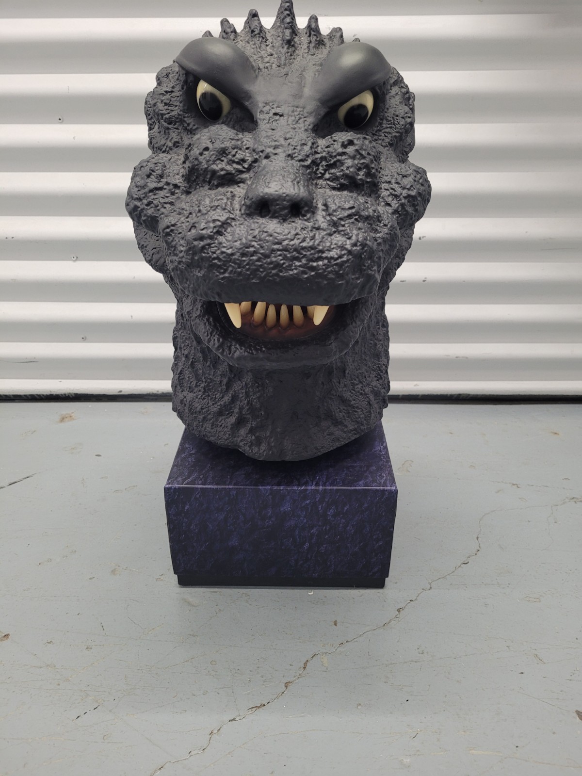 Godzilla Final Box Godzilla Head Bust Statue Display Figure Sci-Fi & Horror