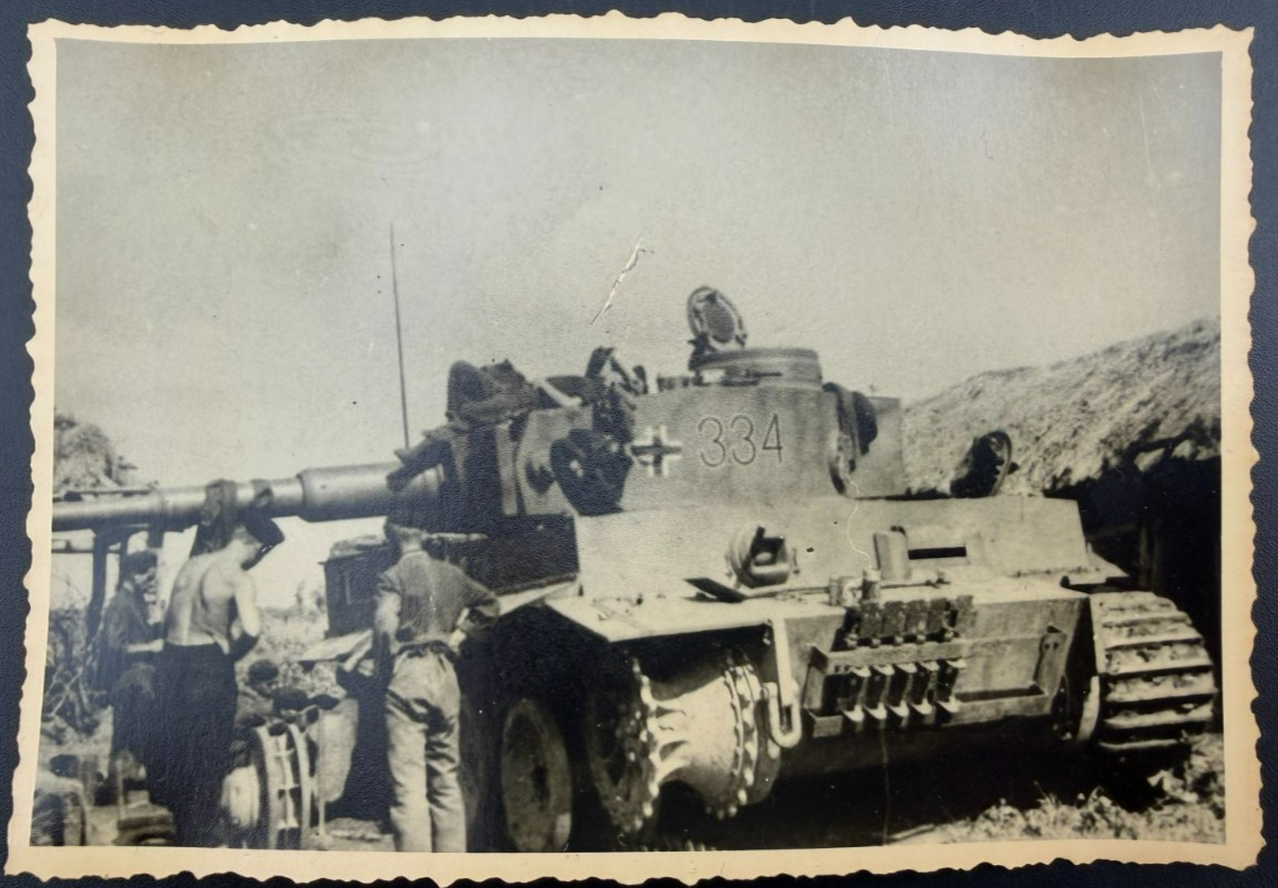 WWII Photo German Tiger I Heavy Tank #334 s.Pz.Abt.503 Eastern Front 1943