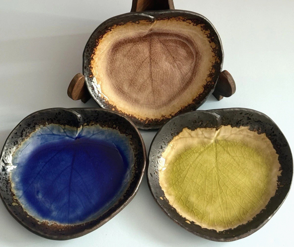 MIYA Japanese Kosui leaf Ceramic Sauce Dishes/Dipping Bowls Set Of 3 EUC
