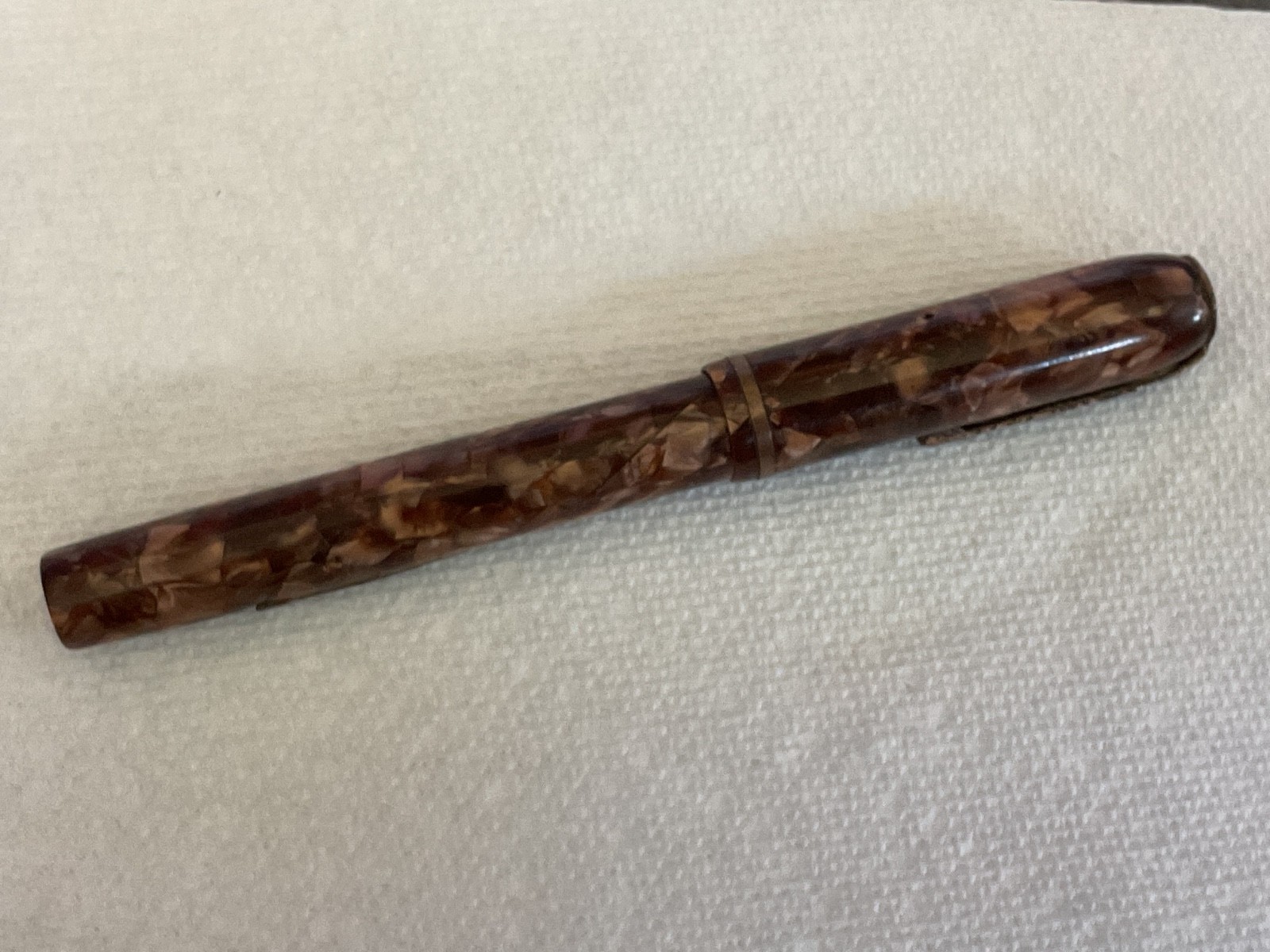 VINTAGE UNIVERSAL PEN COMPANY FOUNTAIN PEN BROWN PEARL LEVER FILL USA MADE