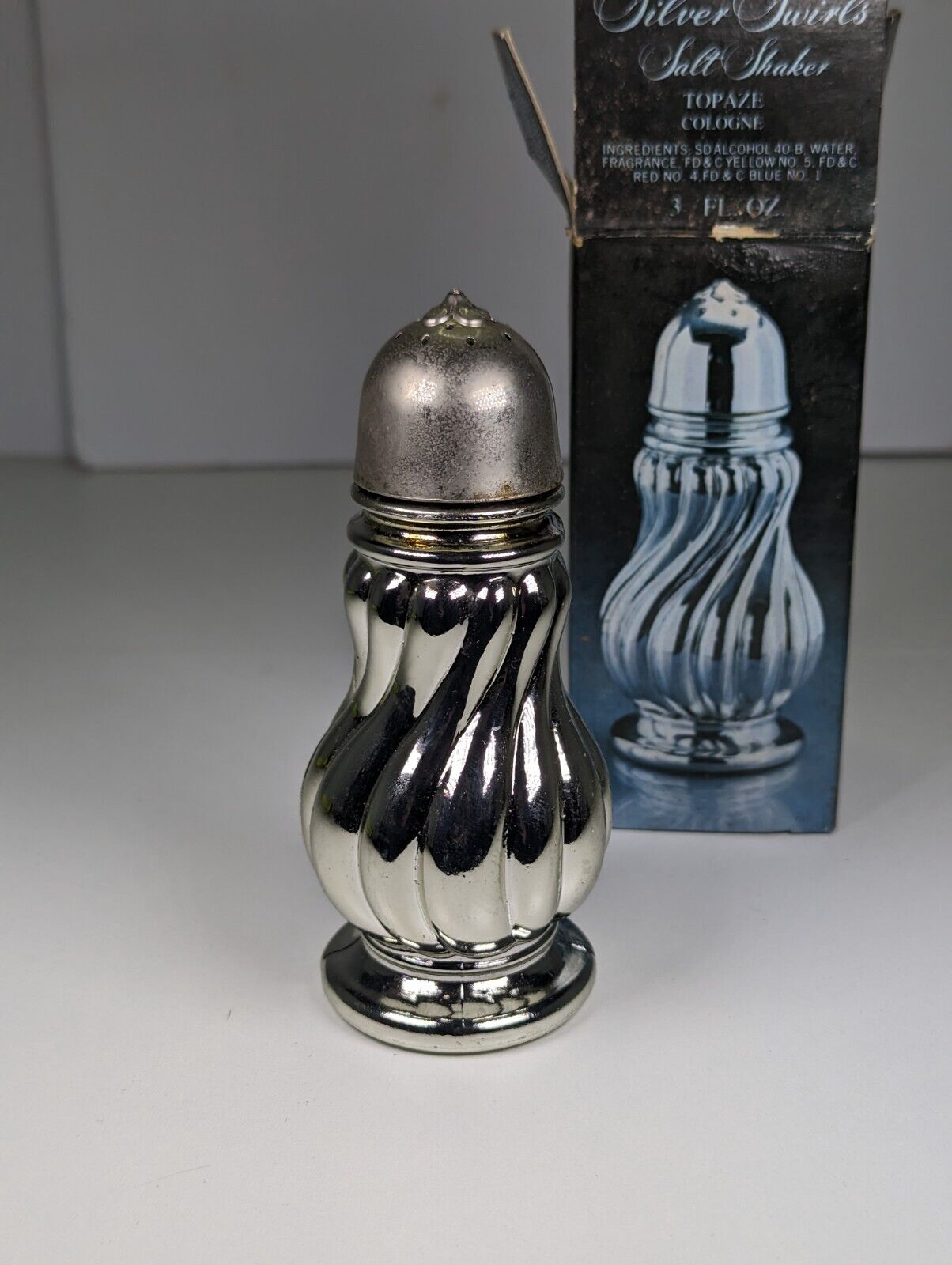 70\'s Vintage Avon Silver Swirls “Topaze” Salt and Pepper Shaker w/ box