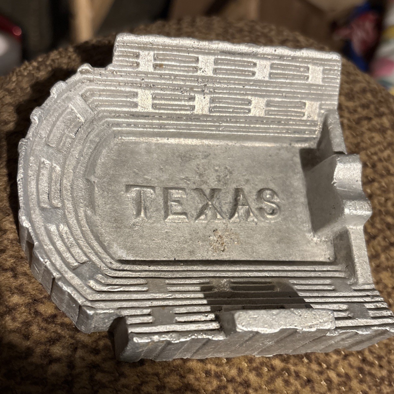 Vintage University of Texas Stadium Ashtray Mechanical Engineering Laboratories Vintage University of Texas Stadium Ashtray Mechanical Engineering Laboratories