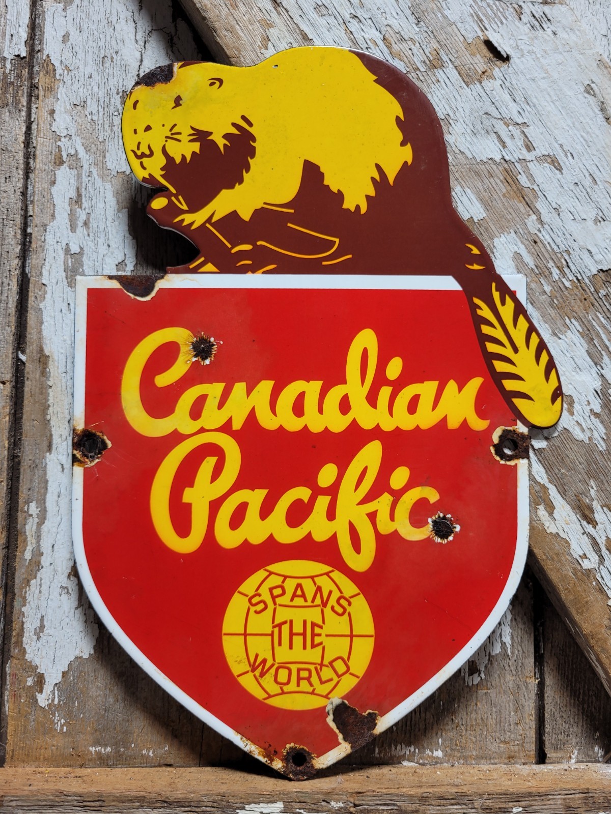 VINTAGE CANADIAN PACIFIC RAILWAY PORCELAIN SIGN OLD TRAIN RAILROAD CANADA BEAVER