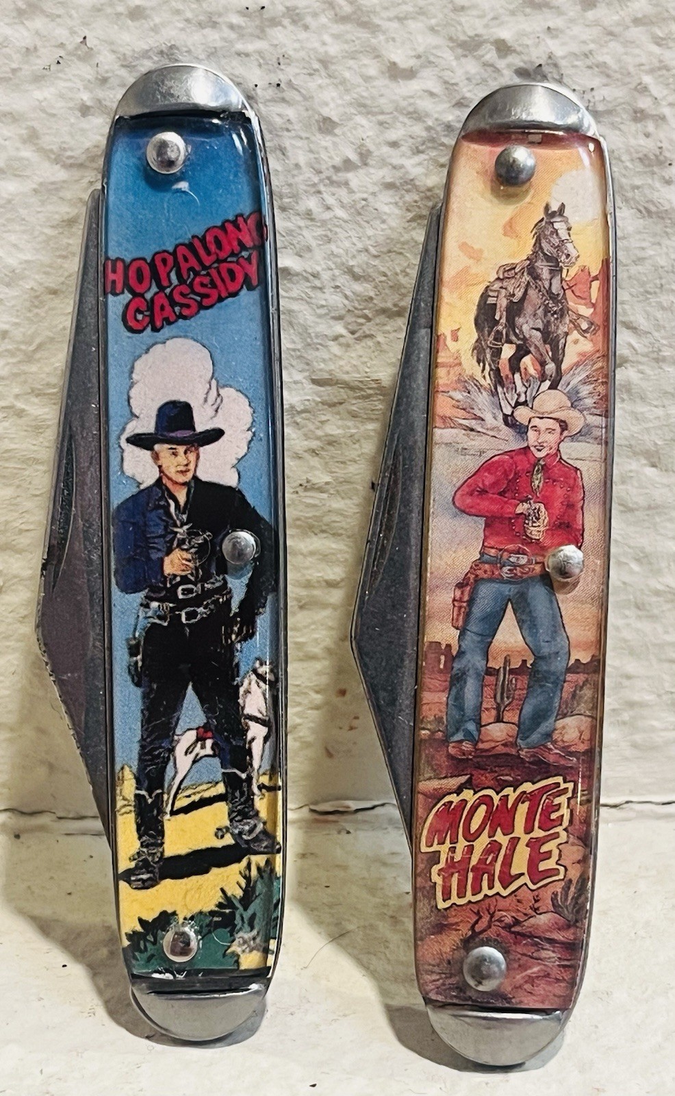 Vintage novely Knife Co USA Cowby Pocket Knives (2) Hopalong Cassidy Monte Hale