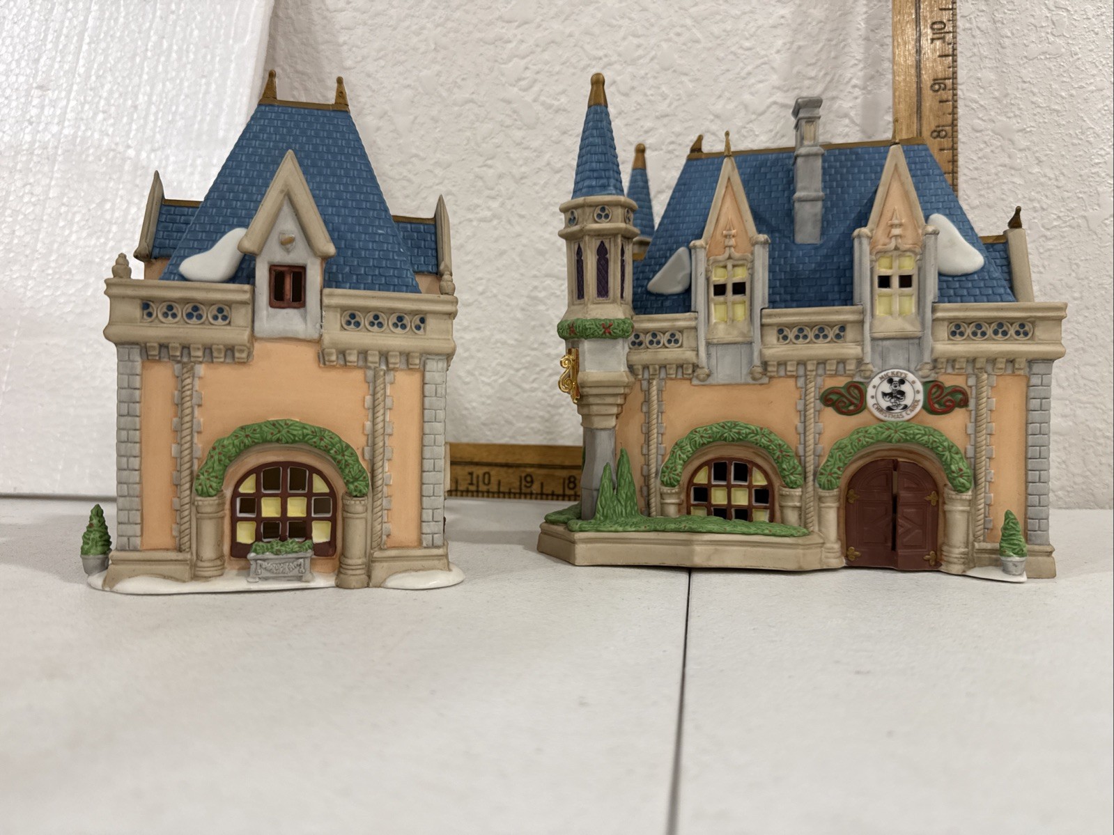 Vintage Dept 56 Village Disney Parks Mickeys Christmas Carol